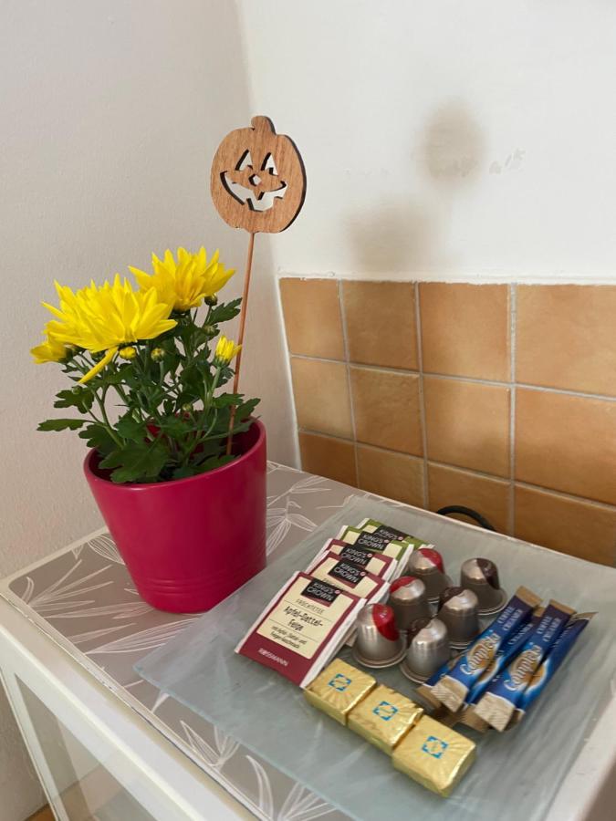 Magnolia Apartman Дьор Екстериор снимка